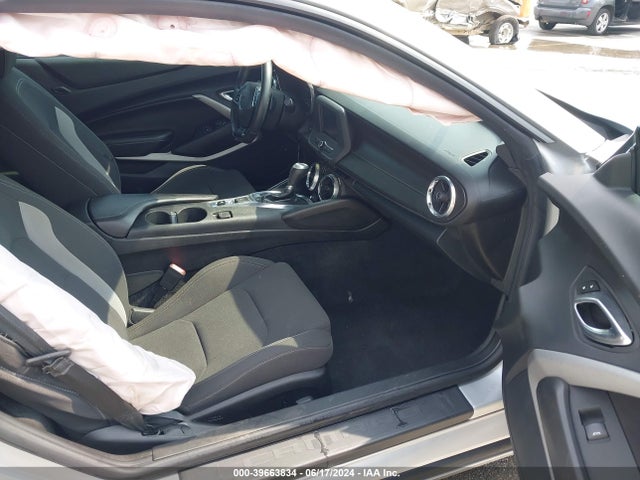 Chevrolet Camaro 1lt 2018 1G1FB1RS2J0125140 Image 5