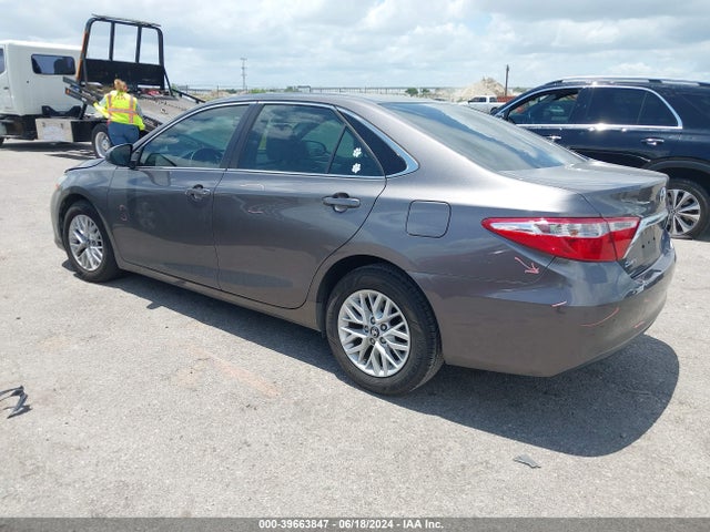 Toyota CAMRY LE 2017 4T1BF1FK3HU333671 Image 3