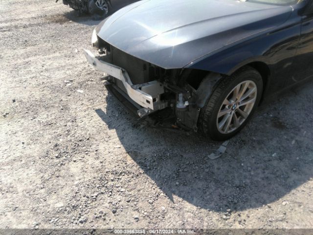 WBA8E5G5XHNU22405 BMW 320i Xdrive