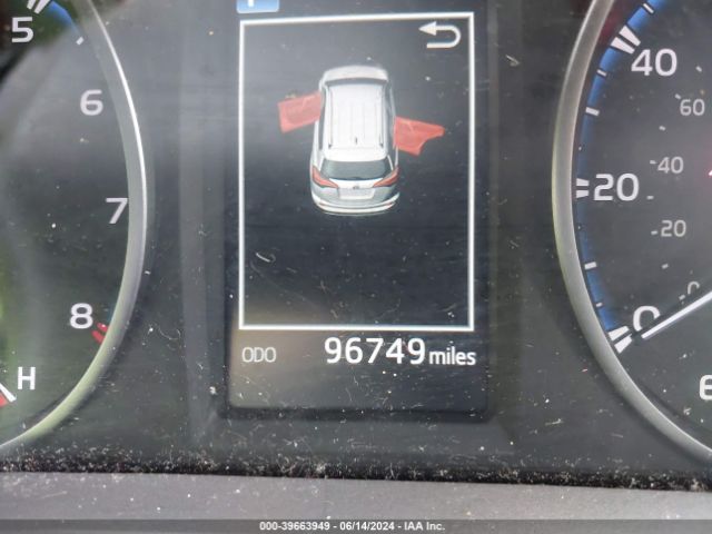 JTMBFREV9HJ707751 Toyota RAV4 LE