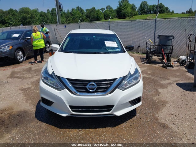 Nissan Altima 2.5 S 2017 1N4AL3AP2HC269495 Image 12