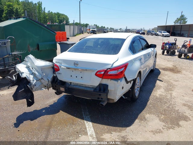 Nissan Altima 2.5 S 2017 1N4AL3AP2HC269495 Image 4