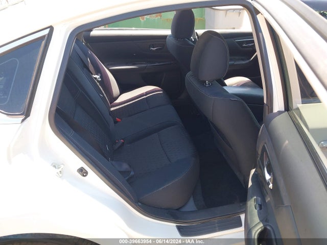 Nissan Altima 2.5 S 2017 1N4AL3AP2HC269495 Image 8