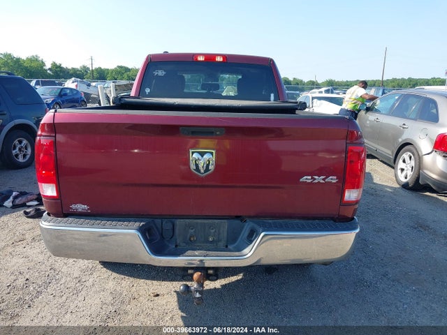 1C6RR7FT7JS296221 RAM 1500 Tradesman Quad Cab 4x4 6'4 Box