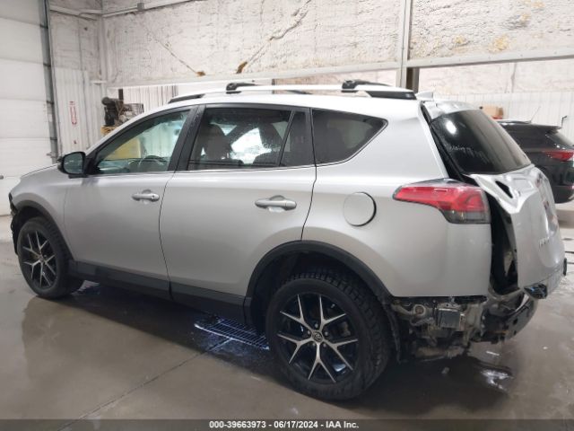 2T3JFREV8GW531271 Toyota RAV4 SE