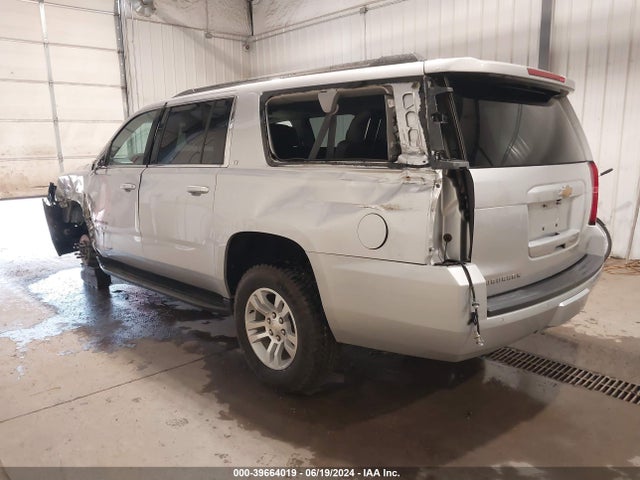 Chevrolet Suburban Lt 2018 1GNSKHKC3JR201775 Image 3
