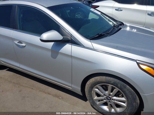 Hyundai Sonata 2017 5NPE24AF2HH442383 Image 18