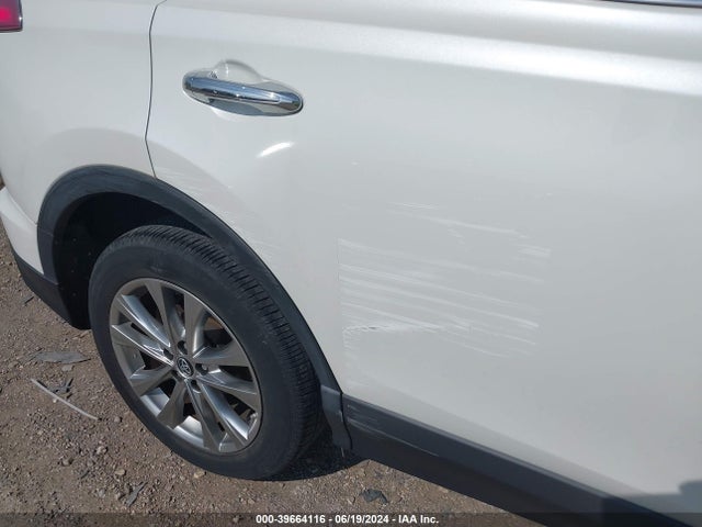 Toyota Rav4 Limited 2018 JTMDFREV3JD225483 Image 6