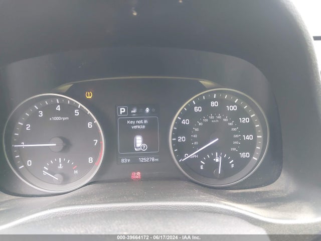 Hyundai Elantra Limited 2017 5NPD84LF6HH132115 Image 7