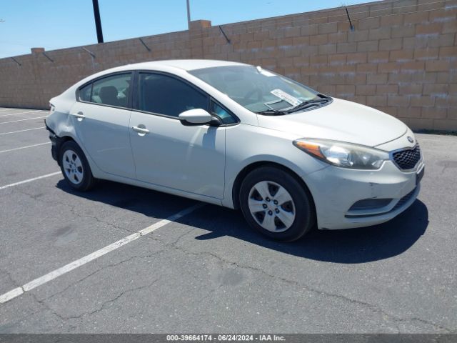 KNAFK4A65F5399074 KIA FORTE LX