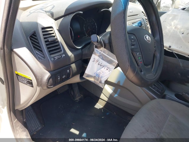 KIA FORTE LX 2015 KNAFK4A65F5399074 Image 13