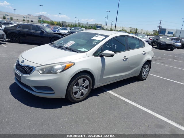 KIA FORTE LX 2015 KNAFK4A65F5399074 Image 2