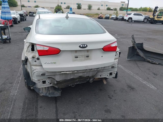 KIA FORTE LX 2015 KNAFK4A65F5399074 Image 6