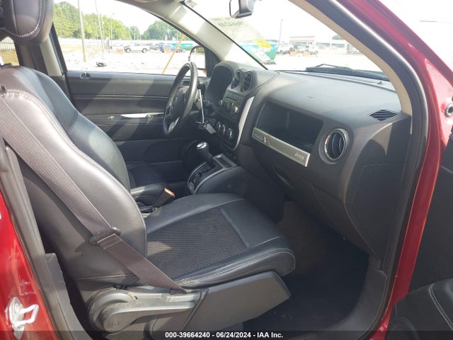 1C4NJCEA4GD734536 Jeep Compass Latitude