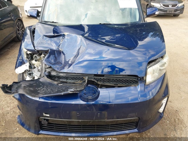 Scion XB 2015 JTLZE4FE1FJ071847 Image 10