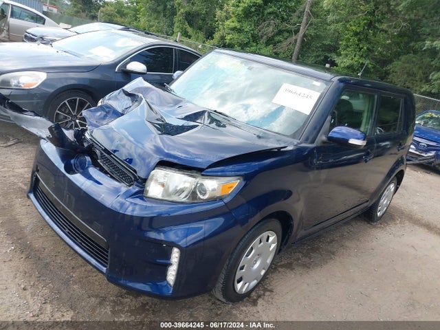 JTLZE4FE1FJ071847 Scion XB