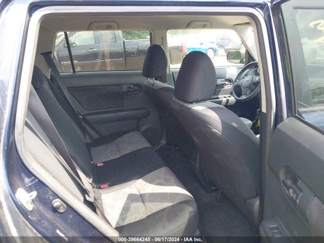 JTLZE4FE1FJ071847 Scion XB