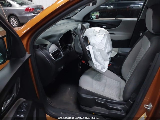 Chevrolet EQUINOX LS 2018 2GNAXREV1J6161353 Image 5