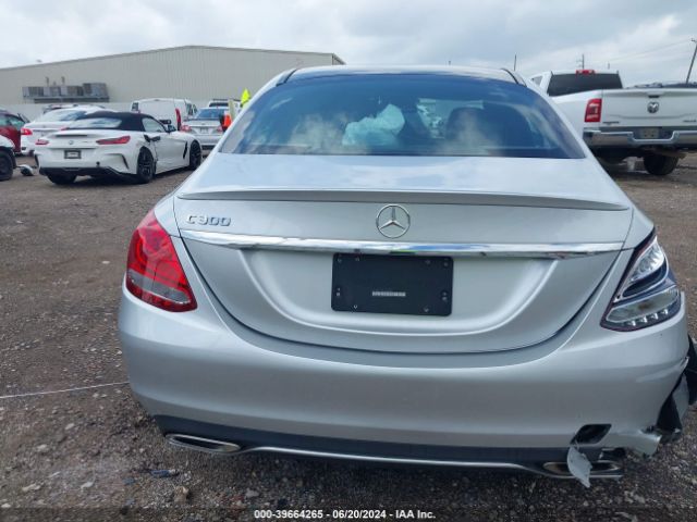 55SWF4JB6JU280007 Mercedes-Benz C 300
