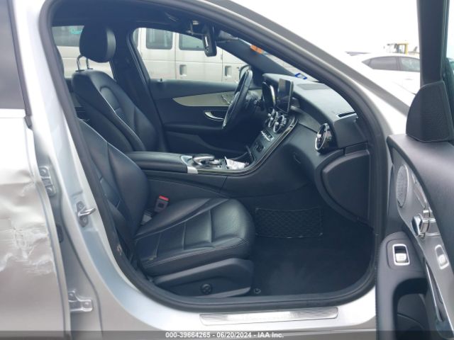 55SWF4JB6JU280007 Mercedes-Benz C 300