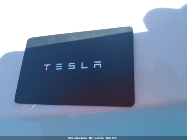 7SAYGDED6PF970127 Tesla Model Y Rwd