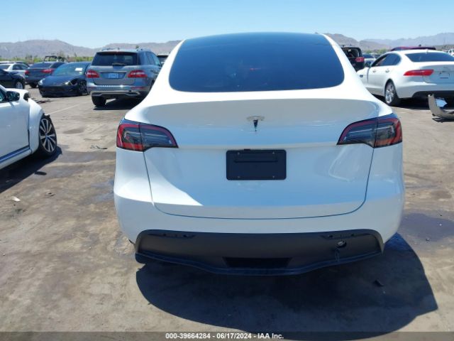 7SAYGDED6PF970127 Tesla Model Y Rwd