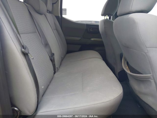 5TFCZ5AN4JX161826 Toyota Tacoma Sr5 V6