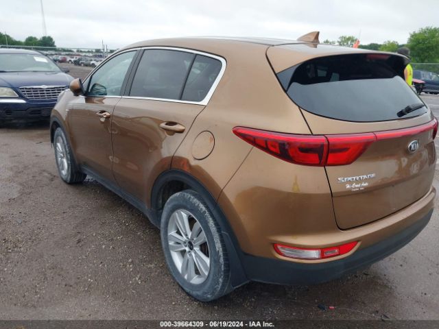 KNDPMCAC7H7085421 KIA Sportage Lx
