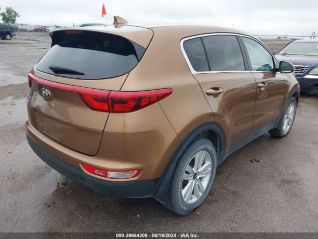 KNDPMCAC7H7085421 KIA Sportage Lx