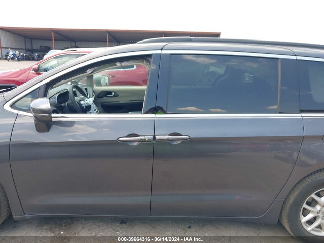 Chrysler Pacifica Touring L 2022 2C4RC1BG3NR150891 Image 14