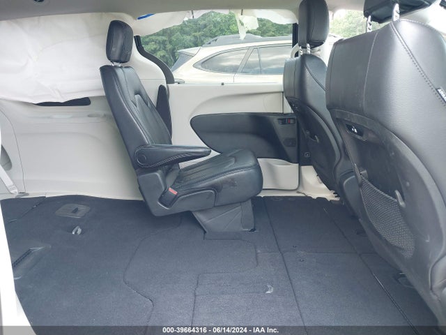 Chrysler Pacifica Touring L 2022 2C4RC1BG3NR150891 Image 8