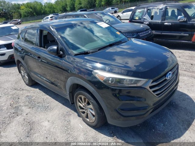 KM8J23A44GU020817 Hyundai TUCSON SE