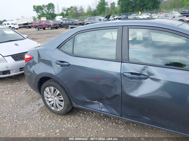 Toyota COROLLA LE 2018 2T1BURHE6JC036171 Image 6