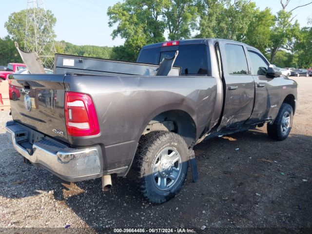 3C6UR5CJ1MG558263 RAM 2500 Tradesman  4x4 6'4 Box