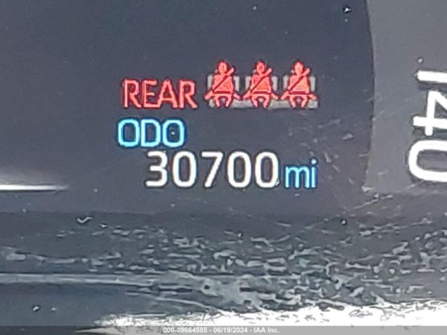 2T3P1RFVXPW337400 Toyota Rav4 Xle