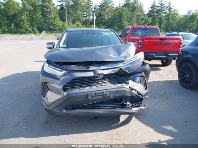 2T3P1RFV0NC275889 Toyota Rav4 Xle