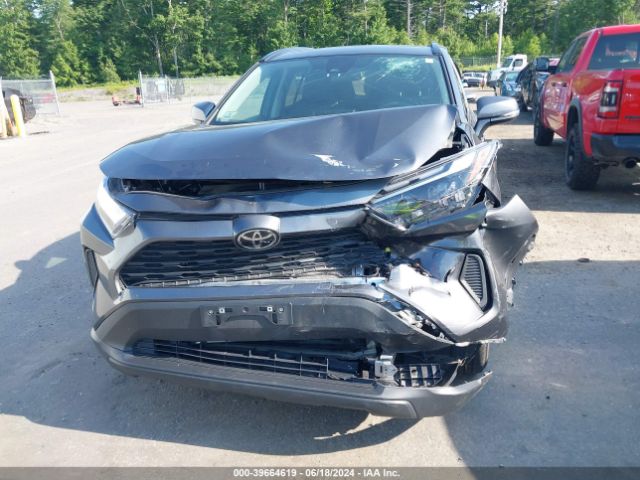 2T3P1RFV0NC275889 Toyota Rav4 Xle