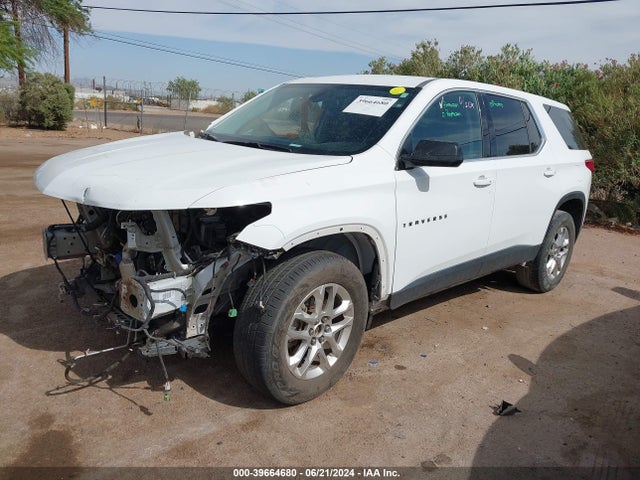 Chevrolet Traverse Ls 2019 1GNERFKW9KJ183693 Image 2