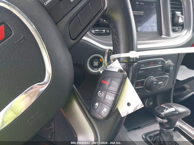 39664682 :رقم المزاد ، 2C3CDXBG7LH190615 vin ، 2020 Dodge Charger Sxt Rwd مزاد بيع