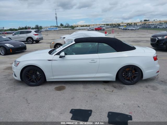 WAUYNGF57KN000452 Audi A5 45 Premium