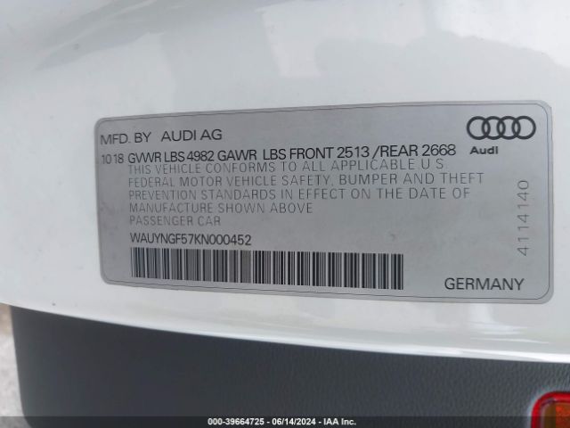 WAUYNGF57KN000452 Audi A5 45 Premium