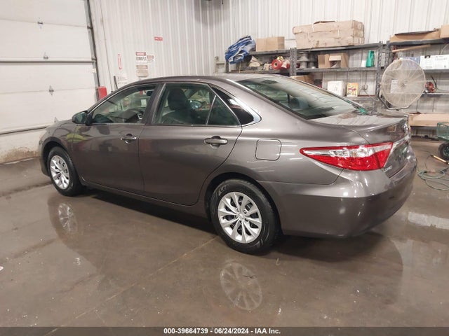 Toyota CAMRY LE 2015 4T4BF1FK2FR450001 Image 3