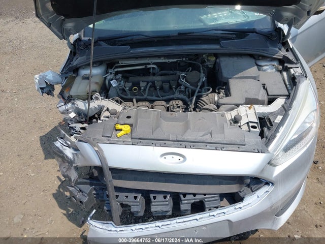 Ford FOCUS SE 2015 1FADP3F20FL333707 Image 10