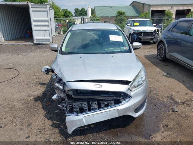 Ford FOCUS SE 2015 1FADP3F20FL333707 Image 13