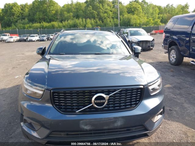 YV4162UM8N2784528 Volvo Xc40 T5 R-design