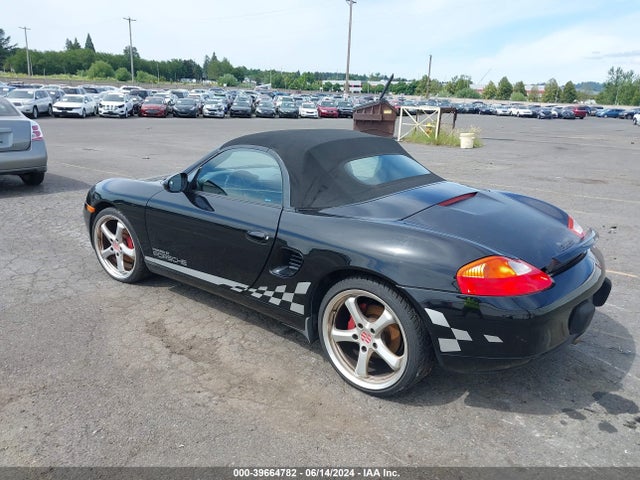 2002 PORSCHE BOXSTER WP0CA29842U625270 Photo 2