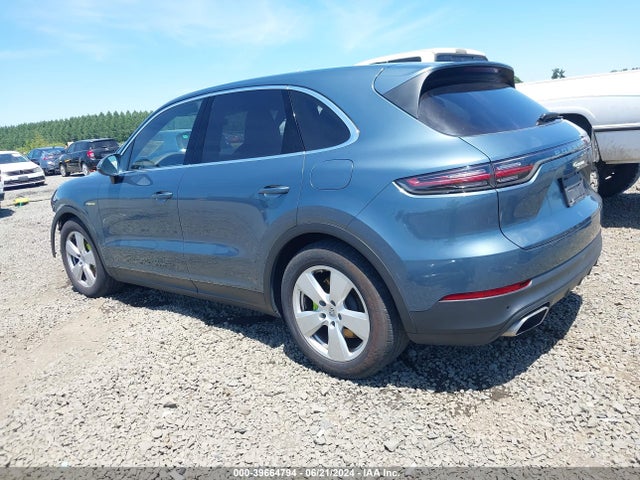2019 PORSCHE CAYENNE E-HYBRID WP1AE2AY5KDA51879 Photo 2