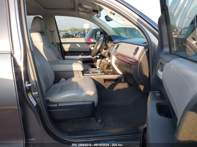 5TFFY5F12EX163778 Toyota Tundra Limited 5.7l V8
