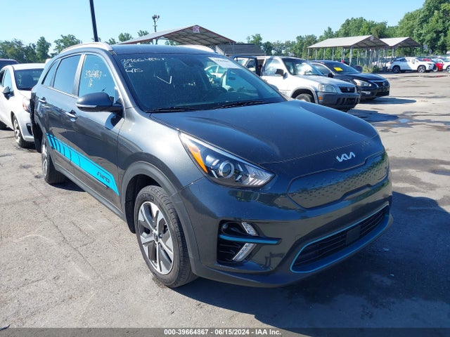 2022 KNDCC3LG4N5142120 main image
