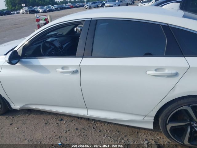 1HGCV1F31JA102393 Honda Accord Sport